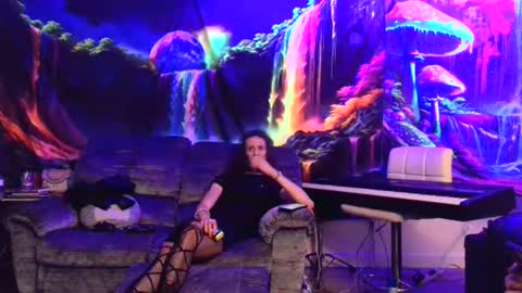 Snapshot of fairy_moan chatting on February 2026 01:43:02 AM fairy_moan online show from February 2026 01:43:02 AM