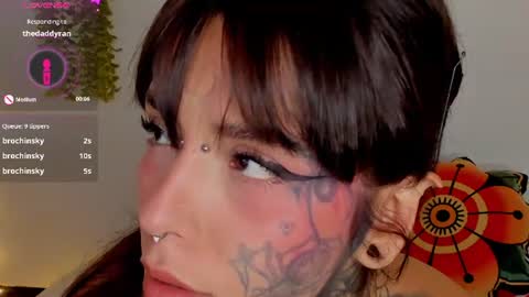 Snapshot of fairyflexxx chatting on July 2026 09:48:01 AM Fairy online show from July 2026 09:48:01 AM