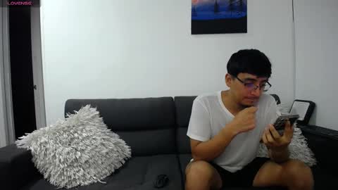 FallGays online show from March 2025 01:37:02 AM