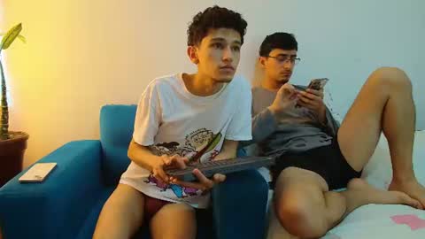 FallGays online show from July 2026 03:07:01 PM
