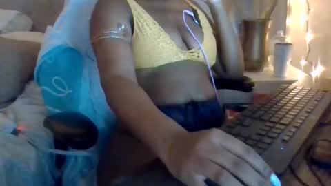 Caylenge online show from December 2025 07:53:02 PM