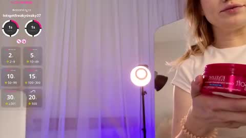 fancyamelia online show from July 2026 10:21:02 AM