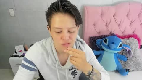 FANNY online show from December 2025 03:39:01 PM