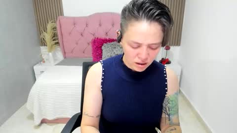 FANNY online show from February 2026 02:10:01 AM