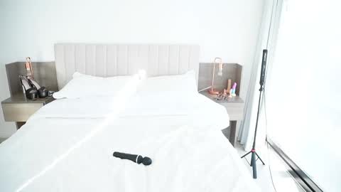 Fantastic Sonya online show from October 2025 07:22:02 PM