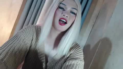 Snapshot of fantasticcock69_daniella chatting on May 2026 09:44:02 PM DANIELLA - DONT FORGET TO GIVE ME A THUMBSU UP online show from May 2026 09:44:02 PM