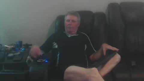 Snapshot of fantom666 chatting on December 2024 01:35:02 PM PHANTOM online show from December 2024 01:35:02 PM