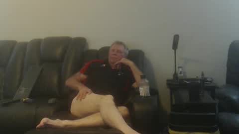 Snapshot of fantom666 chatting on September 2025 12:44:02 AM PHANTOM online show from September 2025 12:44:02 AM