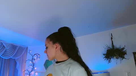 Farah online show from February 2026 12:06:01 PM