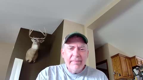 Snapshot of farmerguy33 chatting on May 2026 01:17:02 PM farmerguy33 online show from May 2026 01:17:02 PM