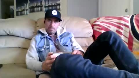 Snapshot of fat_dick_brian chatting on April 2026 07:15:01 PM FATdickBOY online show from April 2026 07:15:01 PM
