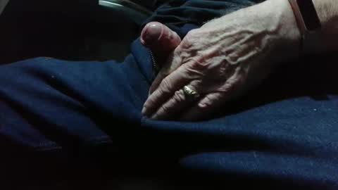 Fred. online show from January 2026 12:14:02 AM