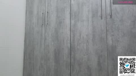 fatherfly001 online show from December 2025 01:12:02 AM