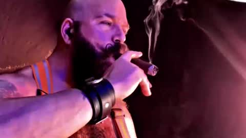 FAT PAPA online show from November 2025 05:24:02 PM