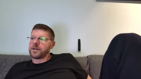 Snapshot of fattenmenow chatting on December 2024 06:06:01 PM fattenmenow online show from December 2024 06:06:01 PM