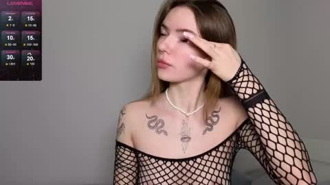 Snapshot of faudenie chatting on February 2025 06:53:02 AM Veta online show from February 2025 06:53:02 AM