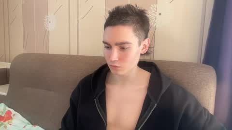 Faust online show from April 2026 12:42:01 PM