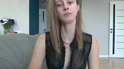 Snapshot of favoriteyour chatting on September 2025 11:44:01 AM favoriteyour online show from September 2025 11:44:01 AM