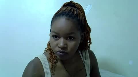 Snapshot of fay_love chatting on November 2025 04:34:02 AM love online show from November 2025 04:34:02 AM