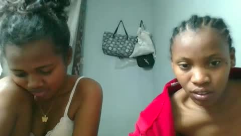 fayence09 online show from September 2025 05:46:01 PM