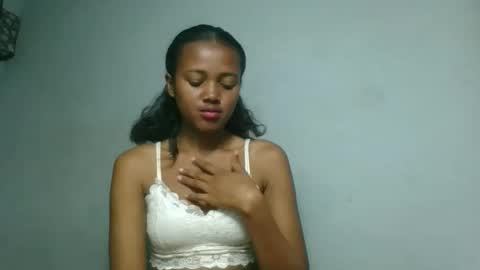 fayence09 online show from September 2025 07:38:01 PM