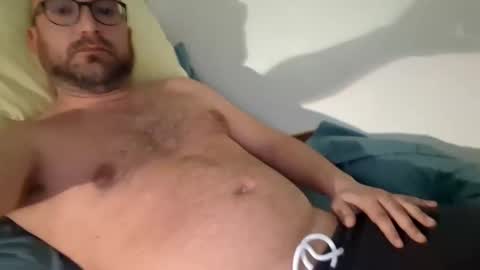 Snapshot of fede2985 chatting on February 2025 03:29:01 PM Fede online show from February 2025 03:29:01 PM