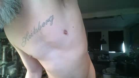 Snapshot of feelfemdom chatting on May 2026 07:46:02 AM feelfemdom online show from May 2026 07:46:02 AM
