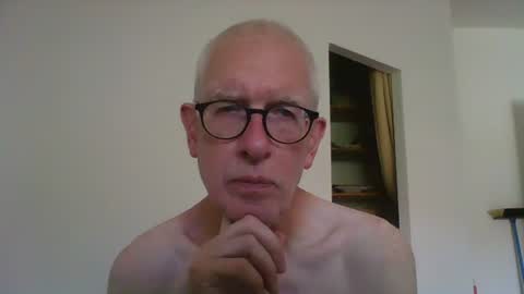Snapshot of feetlove5608 chatting on August 2026 10:40:02 AM feetlove5608 online show from August 2026 10:40:02 AM