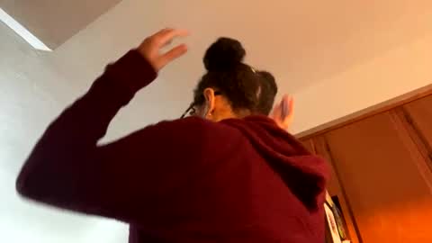 Soley online show from January 2025 10:12:02 PM