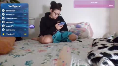 Soley online show from February 2025 05:10:01 AM