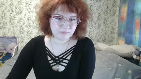 felicity_play online show from April 2026 06:05:01 AM