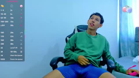 Snapshot of felipehot_gonzales chatting on October 2025 12:23:01 PM felipehot_gonzales online show from October 2025 12:23:01 PM