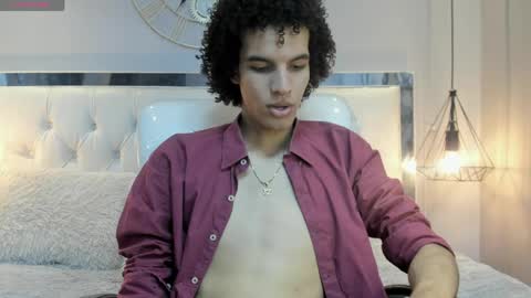 Snapshot of felix_haze chatting on May 2026 06:37:01 PM FELIPE online show from May 2026 06:37:01 PM