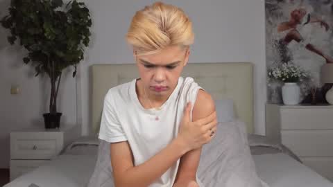 Felix online show from February 2025 04:07:01 PM