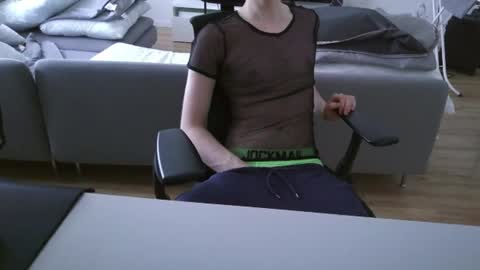Snapshot of felixsagg chatting on July 2026 03:40:02 PM felixsagg online show from July 2026 03:40:02 PM