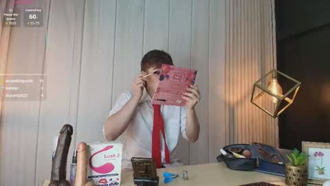 Snapshot of femboy_max chatting on October 2025 12:46:01 PM Femboy Max online show from October 2025 12:46:01 PM