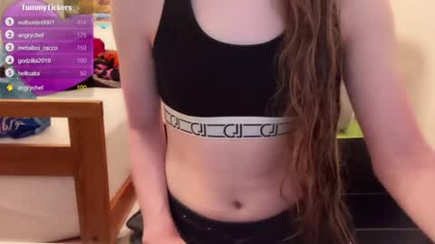 Snapshot of femboytummy chatting on June 2026 03:57:02 AM femboytummy online show from June 2026 03:57:02 AM