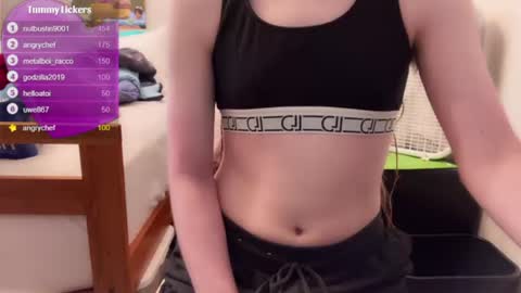 Snapshot of femboytummy chatting on June 2026 02:17:02 PM femboytummy online show from June 2026 02:17:02 PM