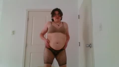Snapshot of femcelsam chatting on August 2026 04:22:01 PM femcelsam online show from August 2026 04:22:01 PM