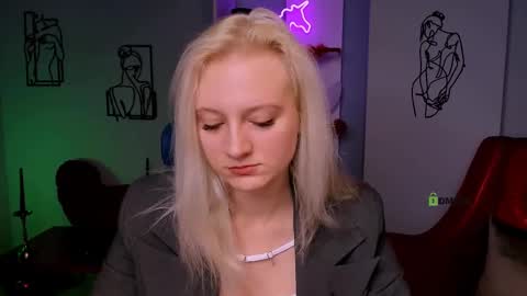 Snapshot of femida_love chatting on March 2025 08:41:01 AM Femida online show from March 2025 08:41:01 AM