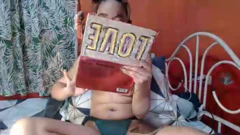 feminine_tsx online show from April 2026 10:08:02 AM