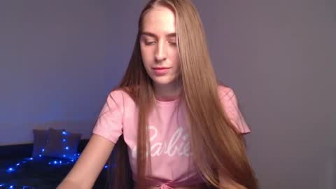 Femke online show from December 2024 09:23:02 PM