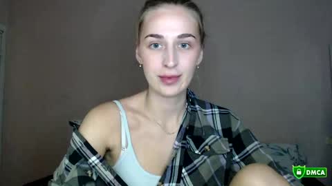 Femke online show from April 2026 08:55:02 PM