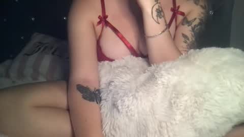     online show from October 2025 01:33:02 AM