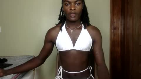 Snapshot of femmenigma chatting on April 2026 03:17:01 PM femmenigma online show from April 2026 03:17:01 PM