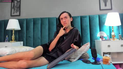 Snapshot of fenix_karoll chatting on February 2025 06:13:02 AM Karol online show from February 2025 06:13:02 AM