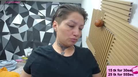 Snapshot of fenix_purple chatting on May 2026 07:11:02 PM FENIX online show from May 2026 07:11:02 PM