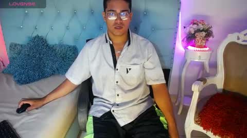 Fer Thompson online show from April 2026 01:09:02 PM