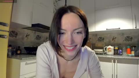 Leya online show from April 2026 05:28:01 PM