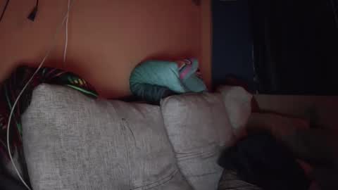 fernand89 online show from December 2024 05:49:01 AM